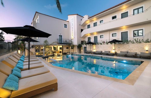 Platanes Apartment | La Stella Suites