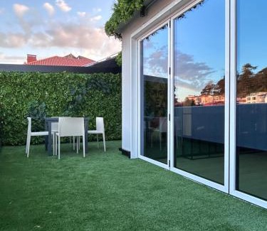 Vigo Apartment | La Terraza del Àtico con parking incluido