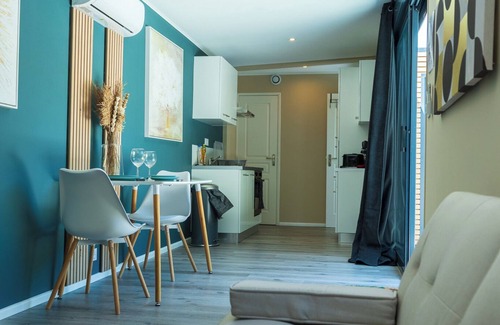 Loches House | La Tiny L, 5 minutes from Loches town center and 30 minutes from Beauval ZOO