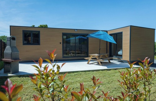 Loches House | La Tiny L, 5 minutes from Loches town center and 30 minutes from Beauval ZOO