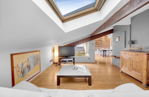 Saint - Michel Apartment | La Tropézienne - Appartement avec terrasse