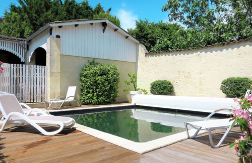 Vertheuil House | La Vertheuillaise by Interhome