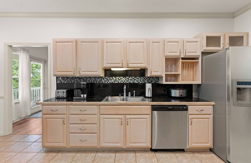 Brunswick House | La Villa des Chênes - Pet-Friendly