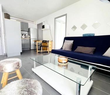 Les Gets Apartment | La Vouagère - mountain view