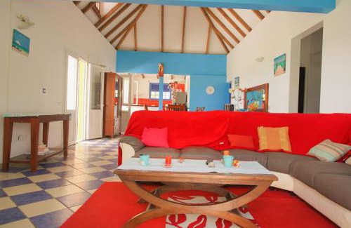 Tartane Villa | LA VUE DOMINANTE/TARTANE