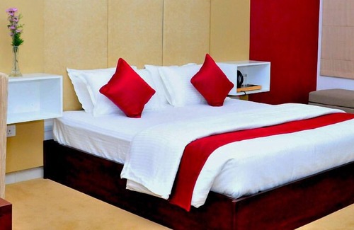 Hatton Hotel | Laa Adams The Luxurious Living