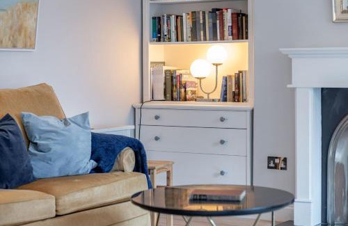 St. Andrews House | Lade Braes Cottage - No 42