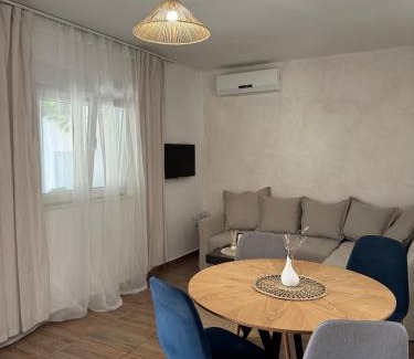 Stobrec Apartment | Laganini 2 apartment - 50 m from the sea