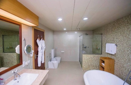 Ofin Hotel | Lagos Oriental Hotel