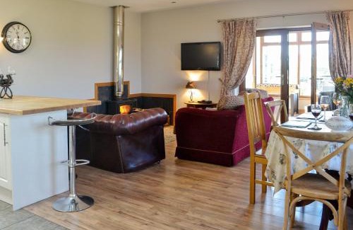 Lochmaben House | Laird House
