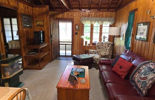 Honor House | Lake Access! Twin Birch Resort - The Brown Bear