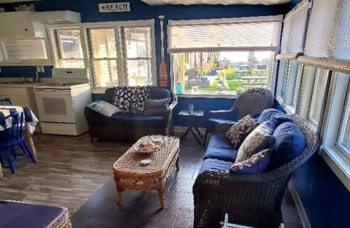 Durhamville Condo | Lake front condo in the heart of Sylvan Beach