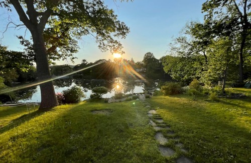 Copake Cottage | Lake Front Cottage with Sun Soaked Terraces