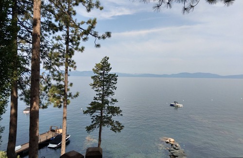Glenbrook House | LAKE FRONT HOME WITH SUPER VIEWS, Lake Tahoe Nevada NO DISCOUNTS GIVEN