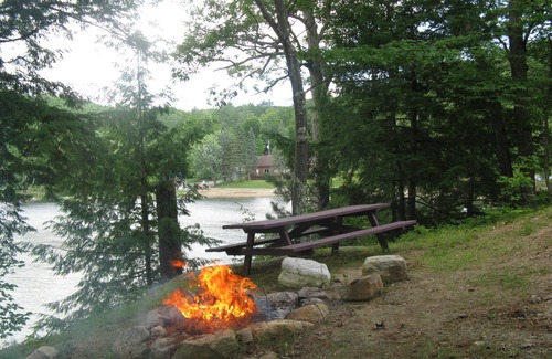 Putnam Station House | Lake George Private Point with 300' of Waterfront for all your water activities.