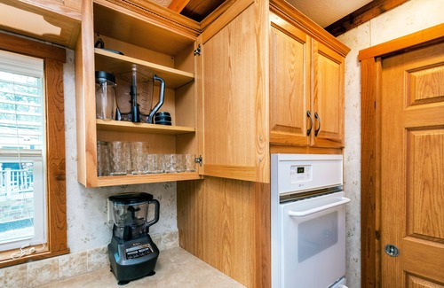 Galloway House | Lake House Waterfront Cabin Stunning views best home for bird watchers serenity