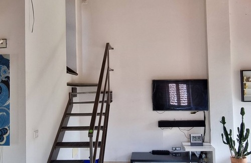 Castello Apartment | Lake Maggiore independent apartment max 2-3 people. Beaches, treks, relaxation and sun