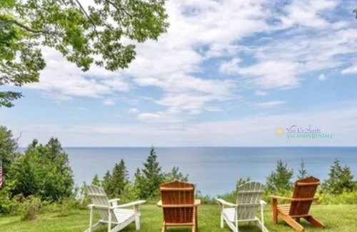 Bear Lake House | Lake Michigan Sunset Views! Water views every room! Arcadia Bluffs