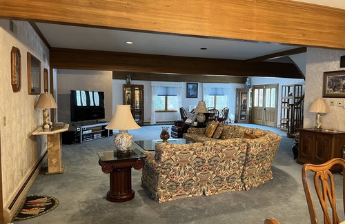 Crivitz Cottage | Lake Noquebay views poolside!!!