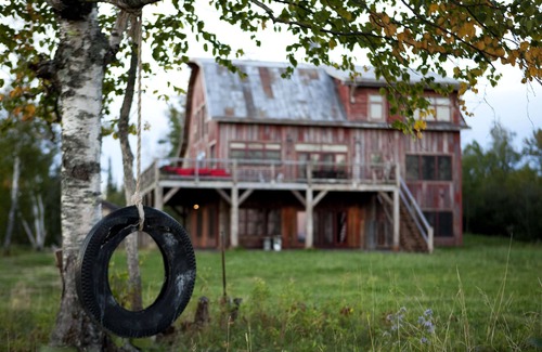 Maple Cabin | Lake Superior Barn now has Star Link Wi-Fi!