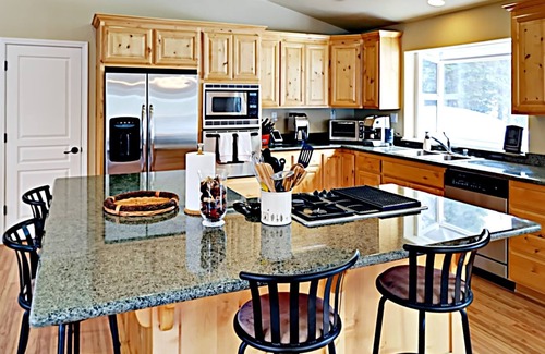 Tahoe Paradise House | Lake Tahoe Mountain Retreat lx38