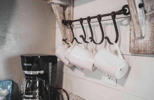 Mead Apartment | Lake Texoma Room with Kitchenette