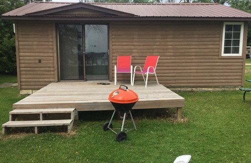 Ottertail Cabin | Lake View! 50 ft from Beautiful Rush Lake
