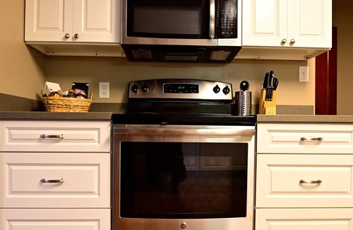 Dundee Other | Lake View 5BR Farmhouse Winter Wine Trail High Speed Wi-Fi