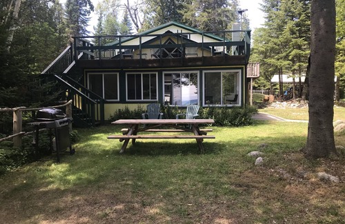 Beaver Island Cottage | Lake View Cottage on Beautiful Sand Bay