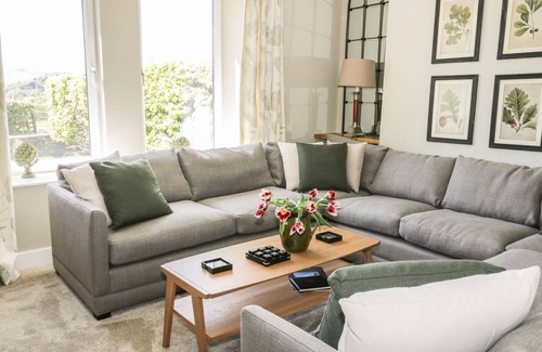 Watermillock House | LAKE VIEW, family friendly, luxury holiday cottage in Watermillock