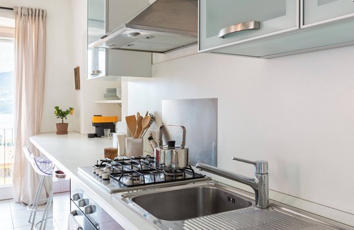 Azzano Apartment | Lake View Terrace Apartment by Rent all Como