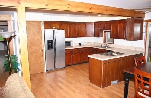 Mountain Home House | Lakefront 5 Br House - Quiet, Affordable, Spacious & Relaxing