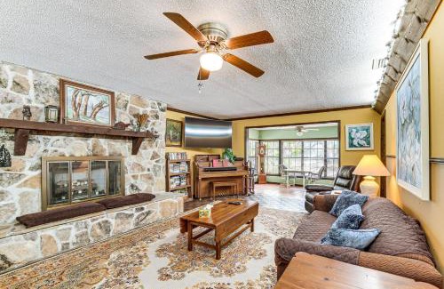 Inverness Apartment | Lakefront Apt with Canoes in Inverness!