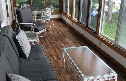 Pocono Lake House | Lakefront Cabin (15 minutes from Jack Frost, 25 minutes from Camelback)