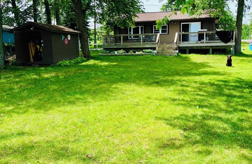 Vineland Cabin | Lakefront Cabin: Beach, Sauna & Casino