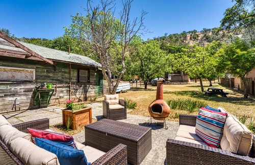 Clearlake Cabin | Lakefront Cabin on Silverado Beach