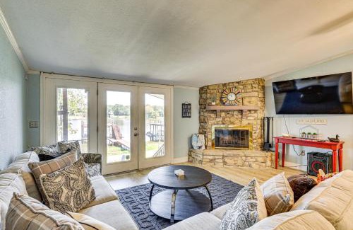 Carolyn Estates House | Lakefront Escape with Game Room and Dock in Mabank!