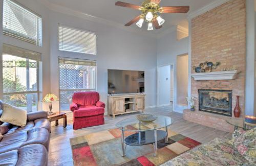 Granbury House | Lakefront Getaway with Boat Dock, Canoe, Grill!