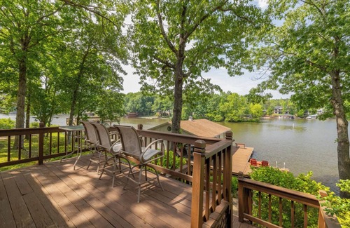 Wise House | Lakefront, Great Dock, Kayak, Pet-Friendly, Views