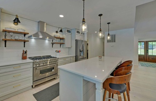 Gumlog House | Lakefront Hideaway on Hartwell