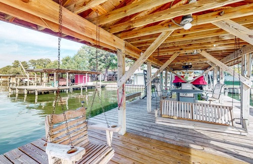 West Livingston House | Lakefront Home with Private Dock, Outdoor Kitchen & Kayaks - Dog-Friendly