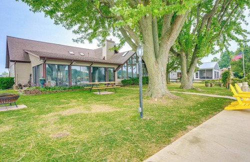 St. Marys House | Lakefront St Marys Getaway w/Boat Dock + Fire Pit