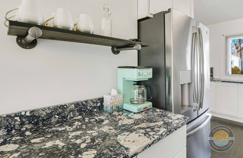 Lake Geneva House | Lakeside Bliss: Comfort in Lake Geneva