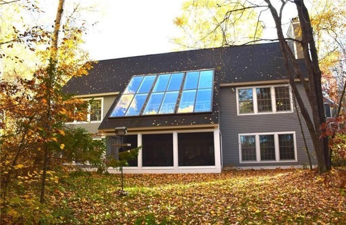 Pequot Lakes Cottage | Lakeside Cottage + Modern Luxuries- 2 minutes to Nisswa!