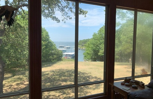 Pottsboro Cabin | Lakeside Country Cabin with private dock!
