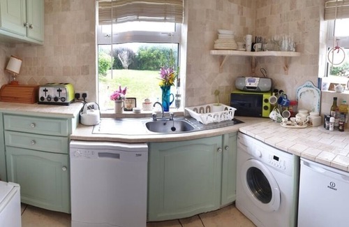 Donegal Other | Lakeside Farmhouse (5 mins from beaches) with private walks and gardens