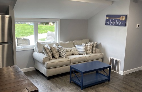 Northwood House | Lakeside get-a-way with private beach and dock