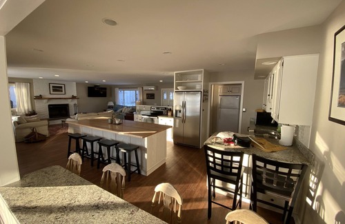 Canandaigua House | Lakeside Home, New Pool, Carriage House, level & private, 6 BR, 120' frontage!