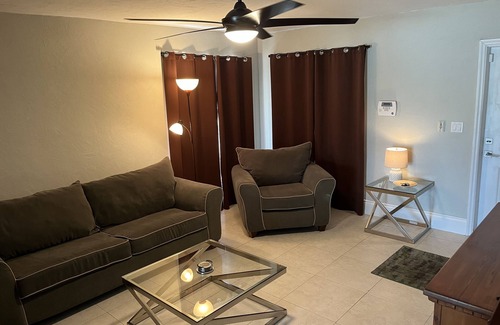 Ludlam House | Lakeside Miami, Designed for Superior Comfort, close to everything Kendall