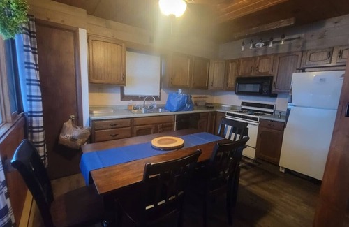 Eagle River Cabin | Lakeside Pines Cabin